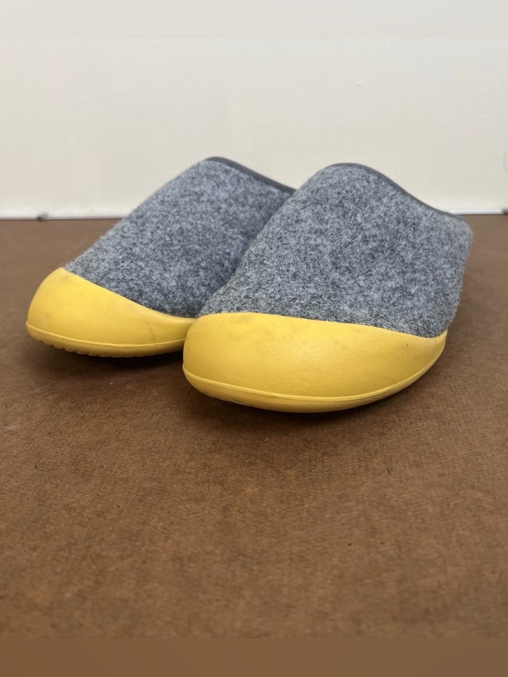 mahabis Grey Felt Slip-Ons with Yellow Toe Cap Adult Unisex Wool Slippers